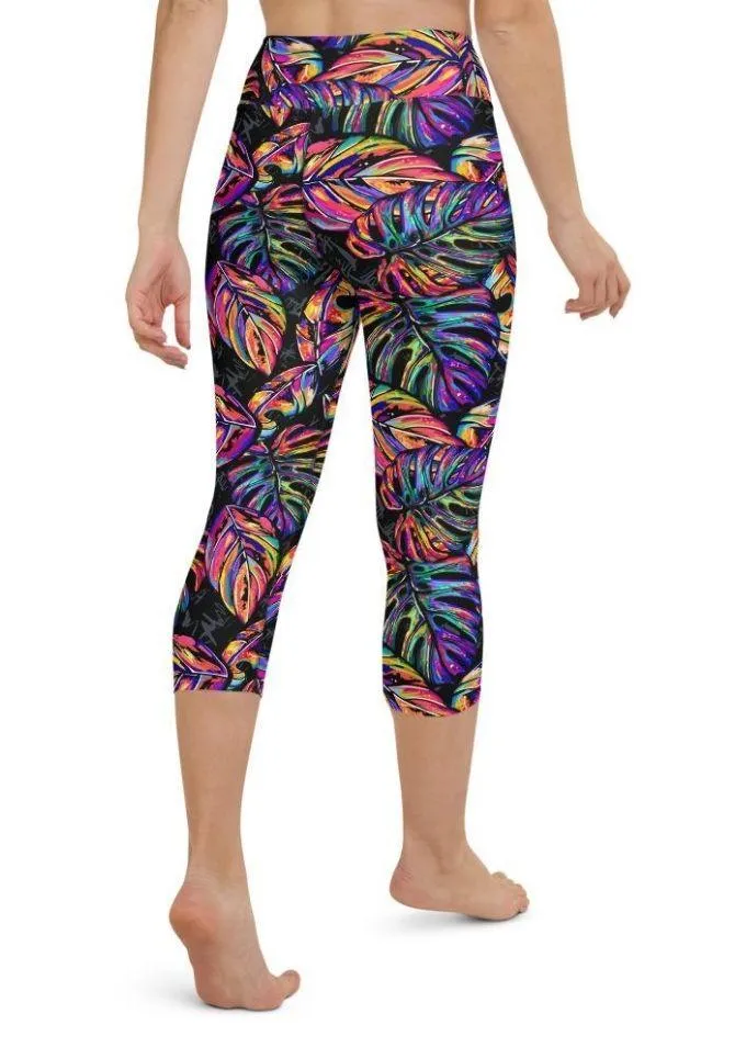 Artsy Tropical Yoga Capris