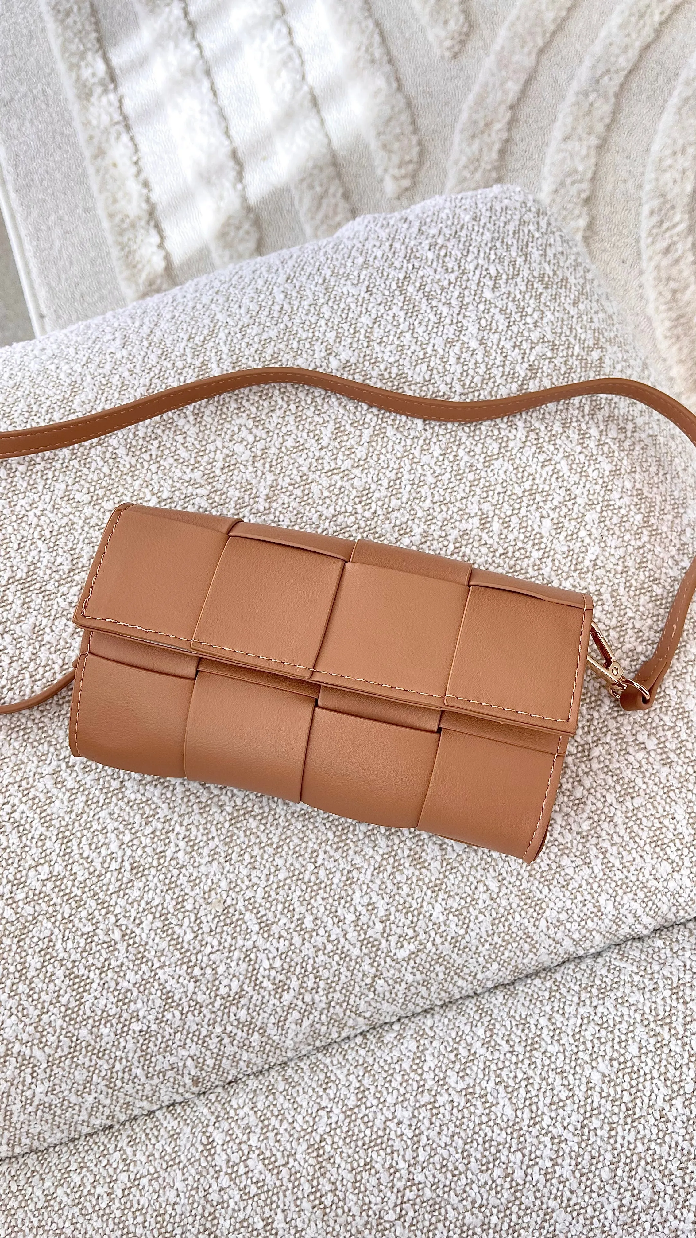 Brit Crossbody Bag - Sand