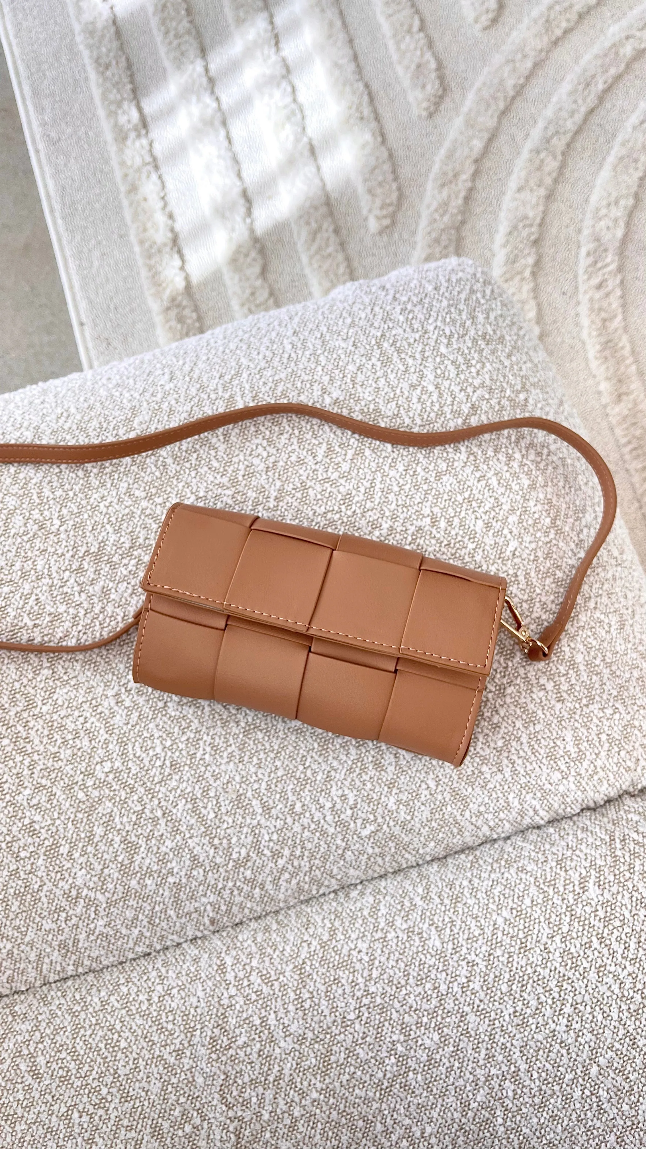 Brit Crossbody Bag - Sand