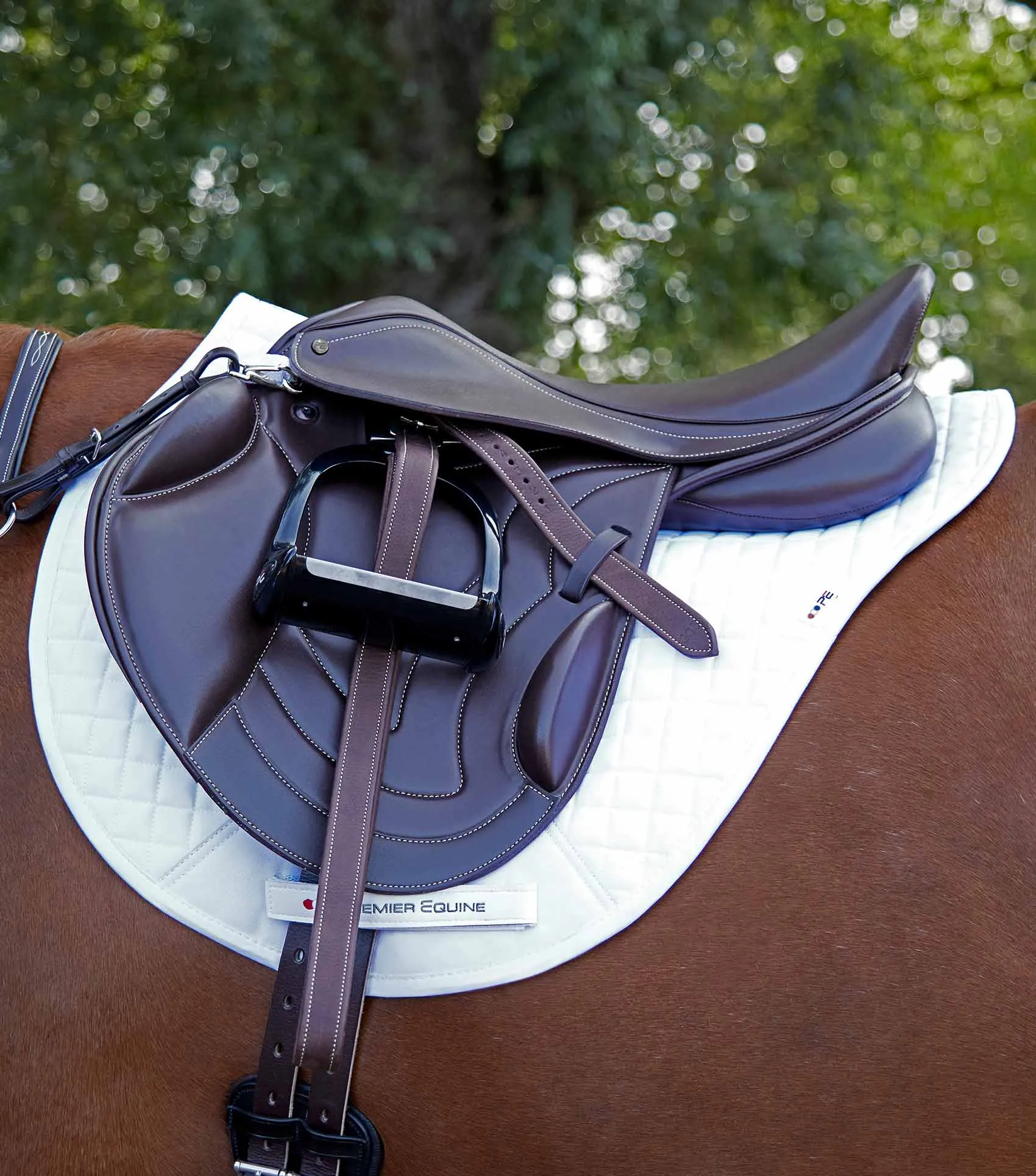 Close Contact Cotton Cross Country Saddle Pad White