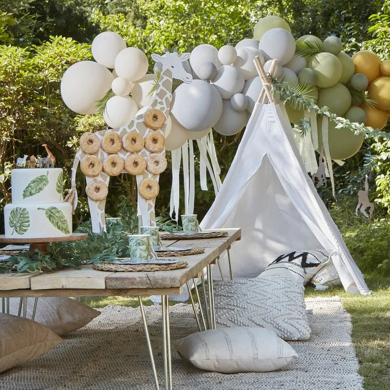 Monkey   Leaf Table Confetti