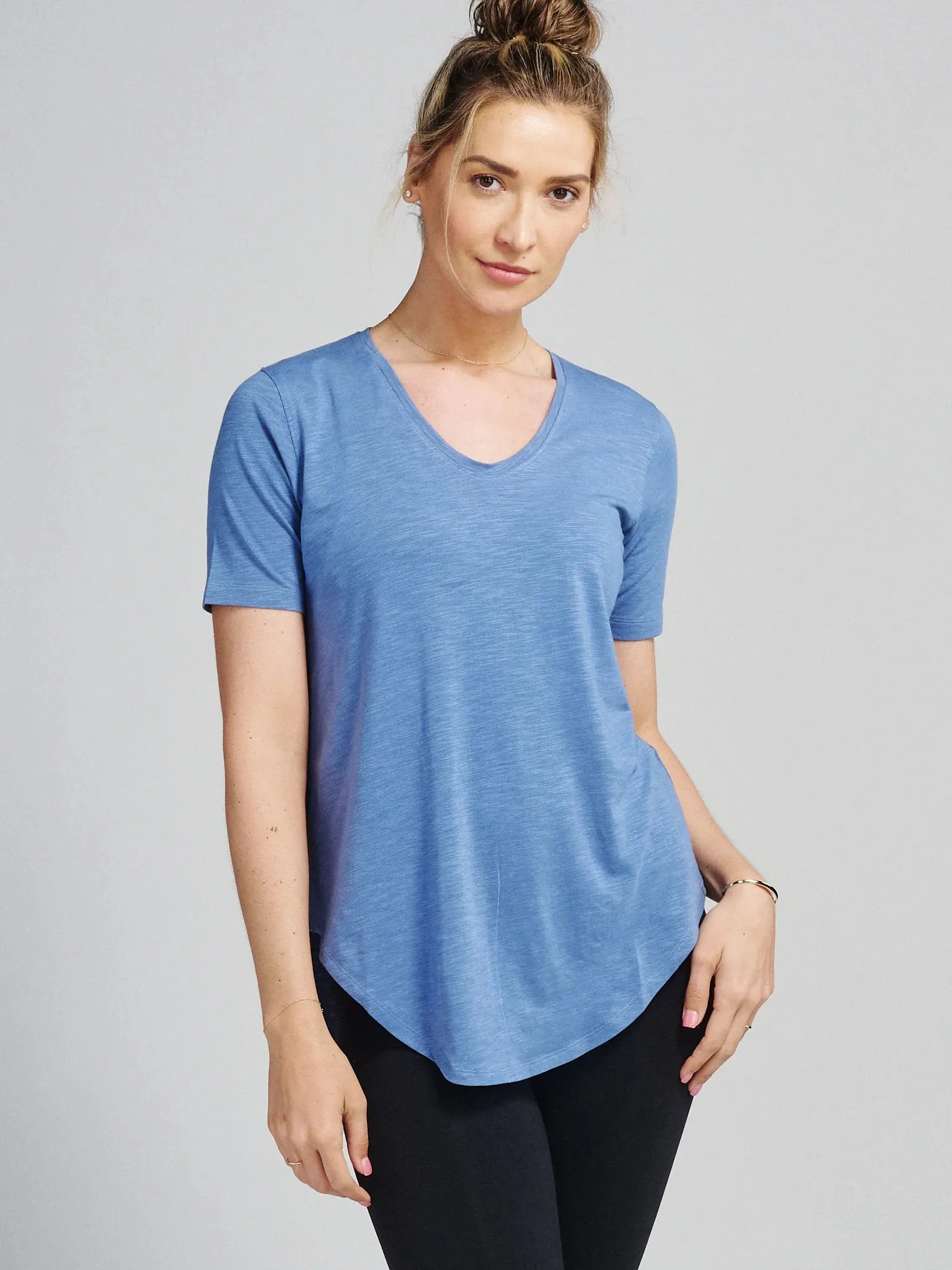 tasc Performance Women's Longline T-Shirt in Dusk